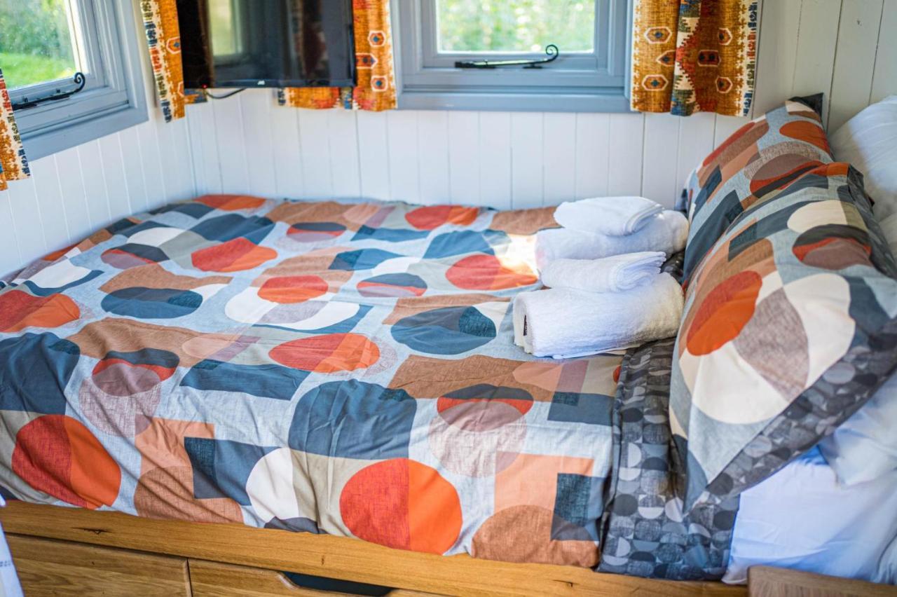 The Hideaway Hut - 1 Bed Shepherds Hut - הרפורד מראה חיצוני תמונה